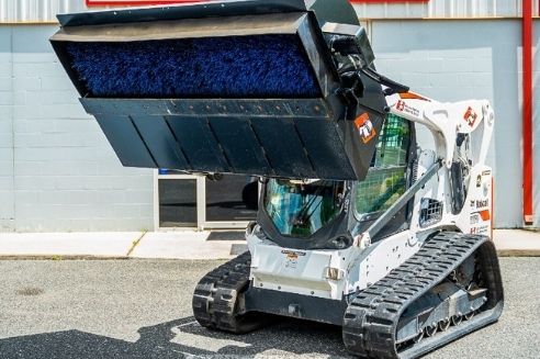 Angle Broom vs. Pick-Up Broom: Which Is Best for You? Angle Broom vs. Pick-Up Broom: Which Is Best for You?